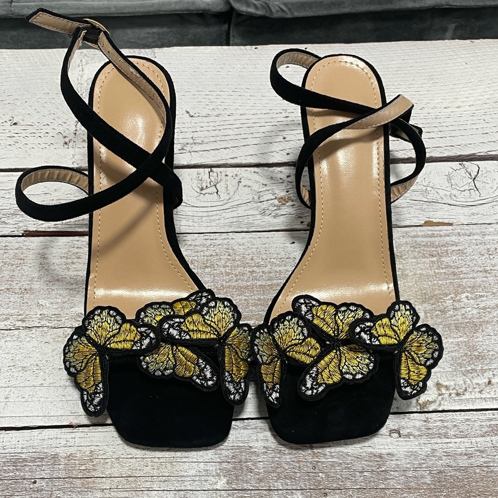 Elegant Black and Yellow Butterfly Appliqué Embellished Women's Sandals Size 38